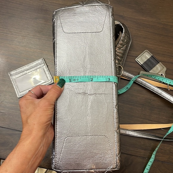 Black and silver coach purse - Picture 9 of 10